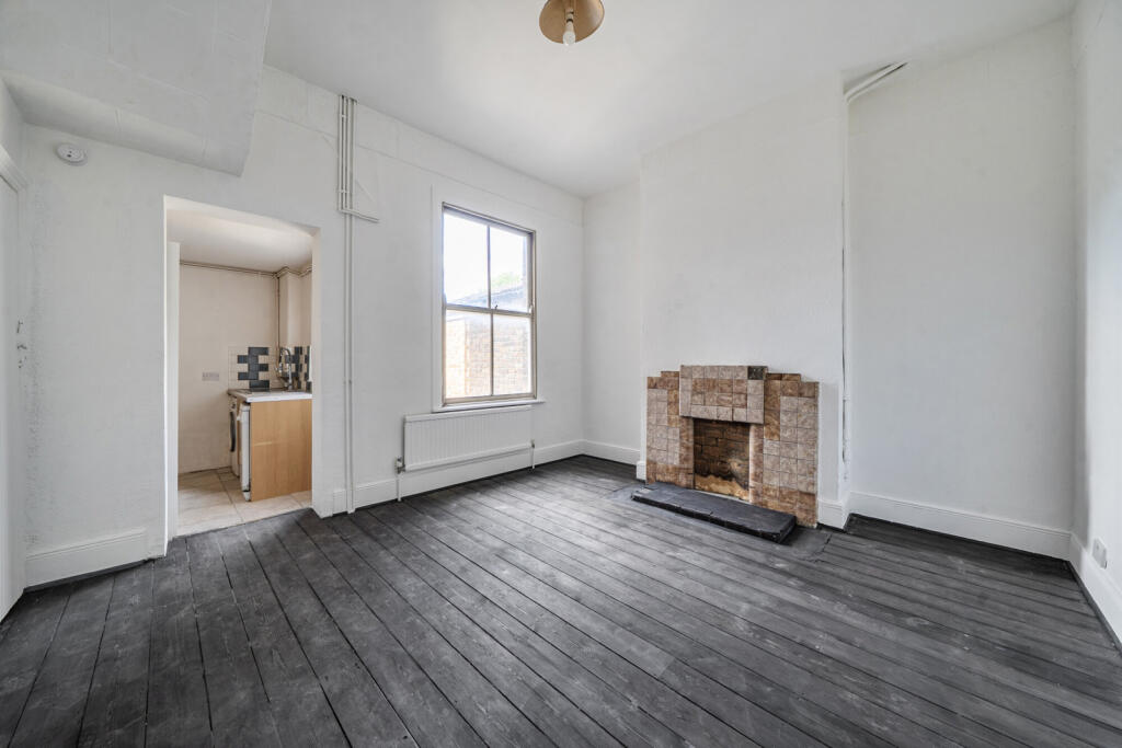 House in London, Hanwell - View 2