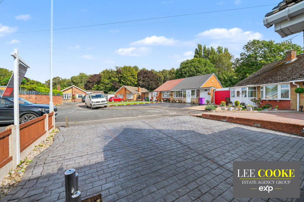 House in Wolverhampton - View 4