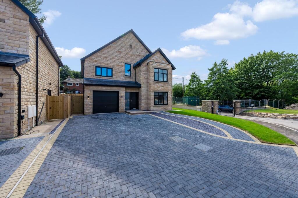 Main image of property: 10 Victoria Gardens, Waterside, Darwen