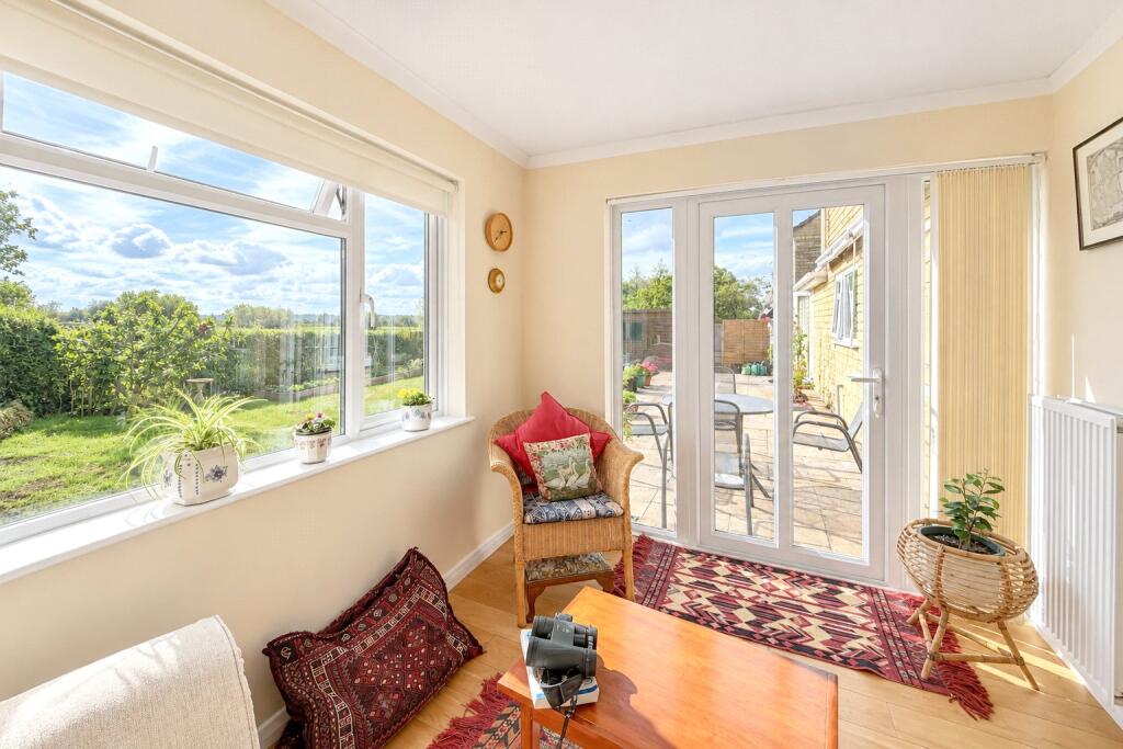 House in Buckhorn Weston - More