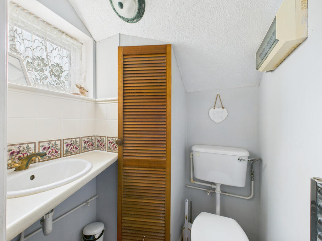 Main image of property: Gemini Close, Leighton Buzzard