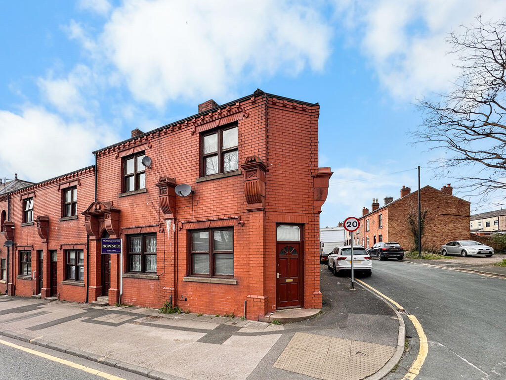2-bed terraced on Darlington Street East, Wigan, £120,000