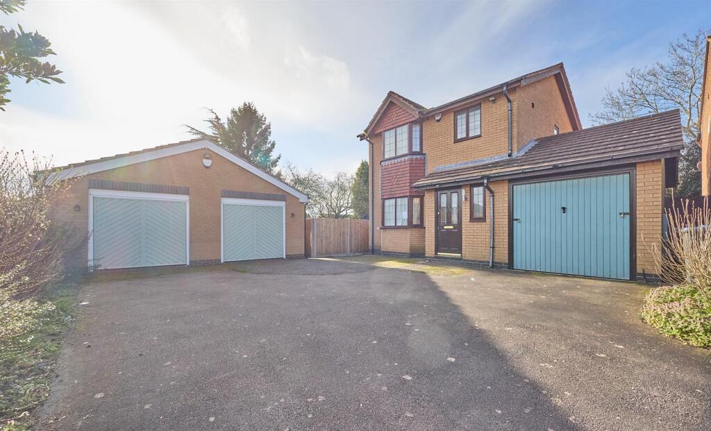 Main image of property: The Poplars, Earl Shilton