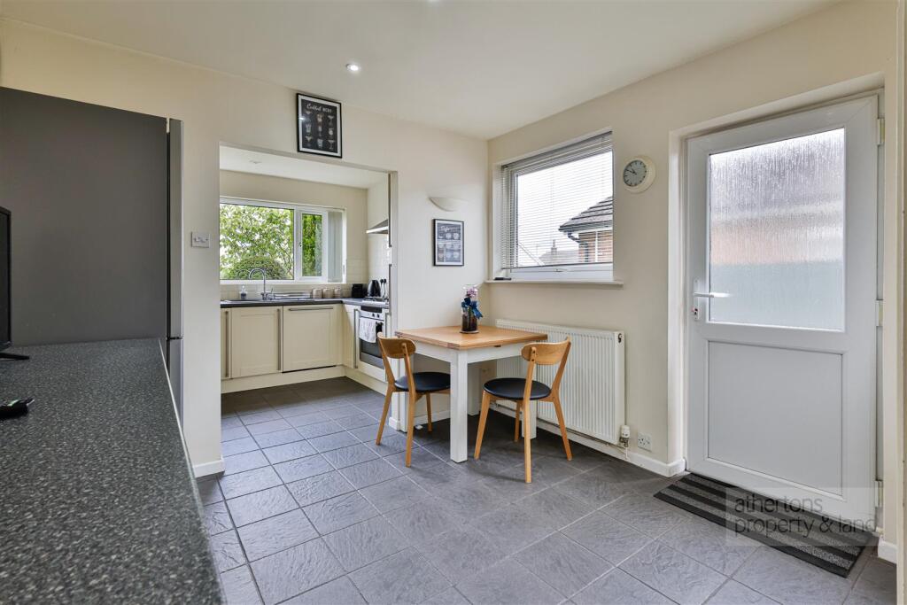 House in Ribble Valley, Wilpshire - View 5