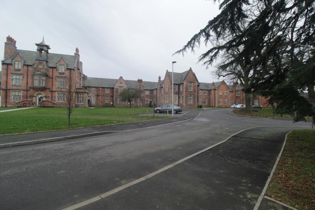 Property photo 11