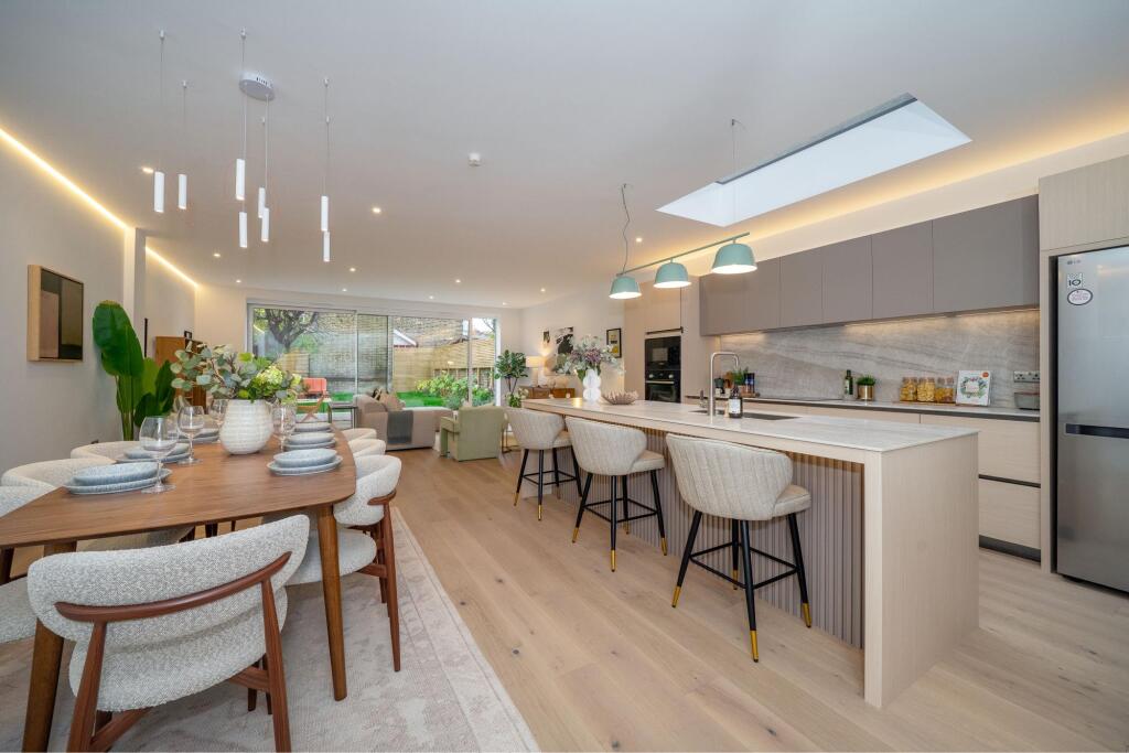 Main image of property: Broughton Road, London, W13