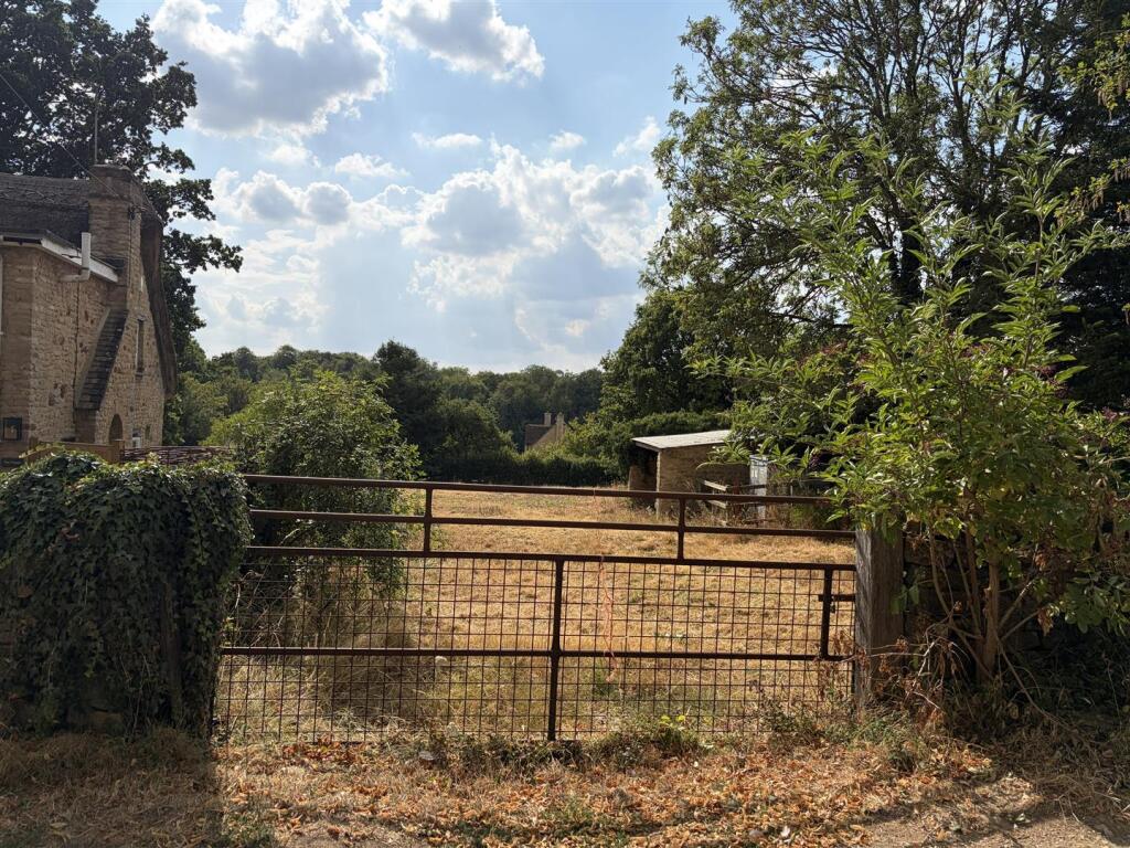 Church Enstone - More