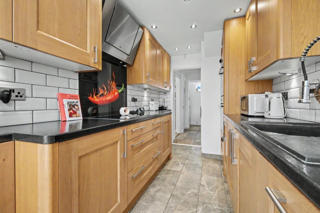 House in Basildon, Essex - More