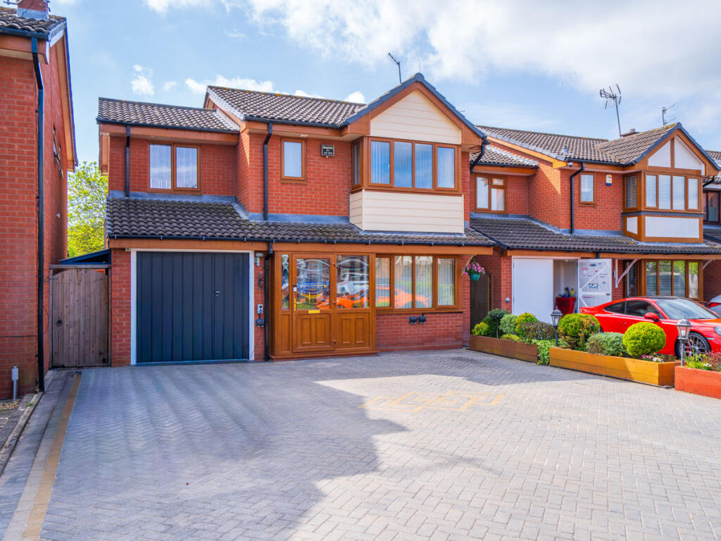 Main image of property: Endeavour Place, Stourport-on-severn, DY13