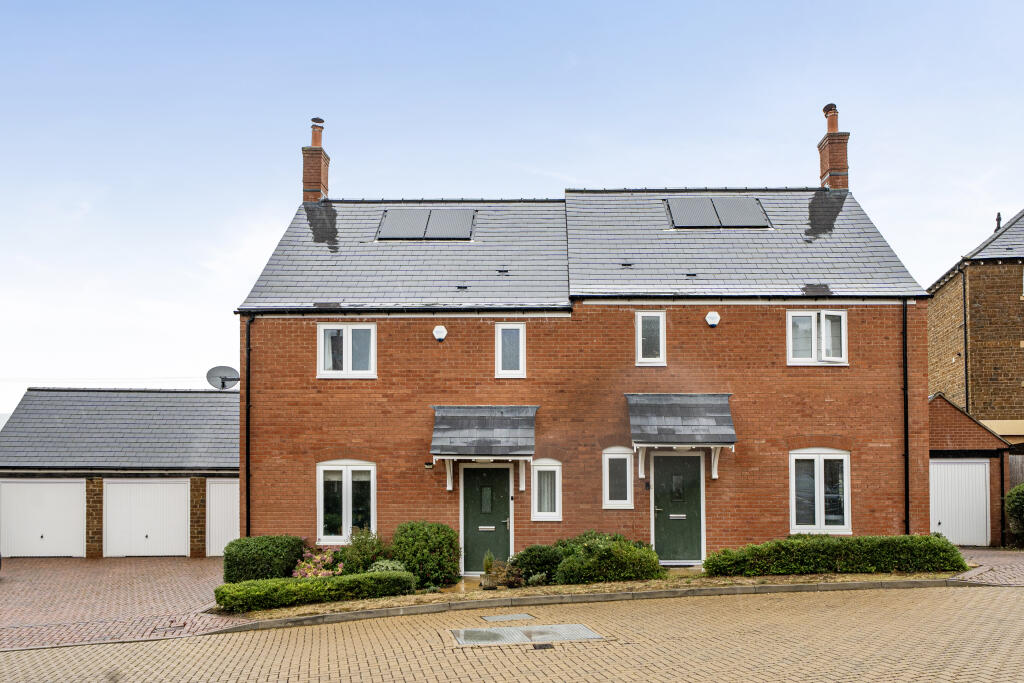 Main image of property: Vera Wood Close, Adderbury, OX17
