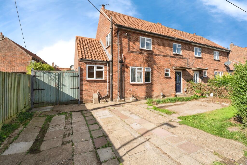 4-bed semi-detached on Coronation Road, Holt, £300,000