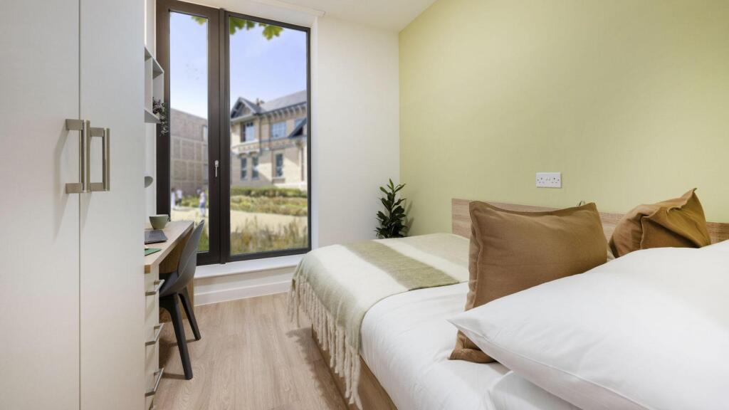 1 bedroom flat share for rent