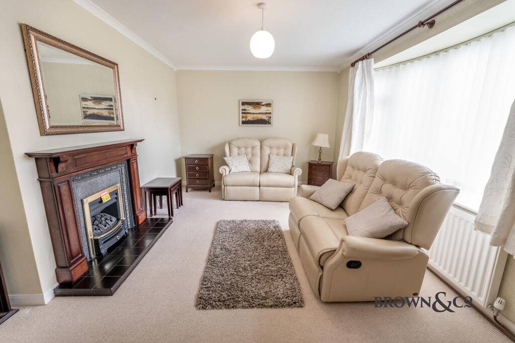 House in Doncaster - View 2