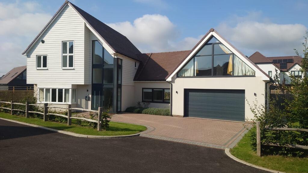 Main image of property: Warmlake Orchard, Sutton Valence, Maidstone, Kent, ME17 3TU