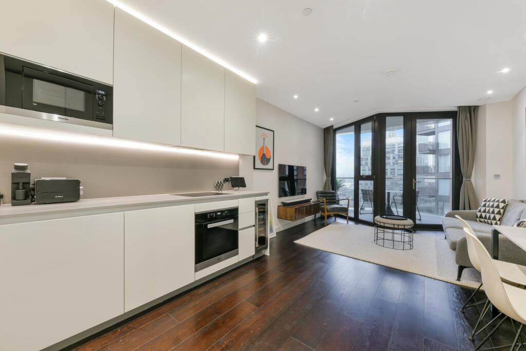 Glacier House, The Residence, Nine Elms, SW11 photo 2