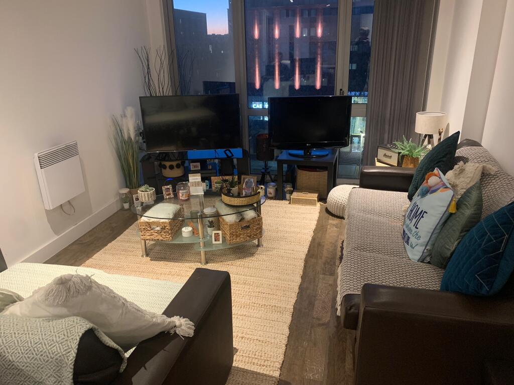Apartment in Birmingham, West Midlands - View 2