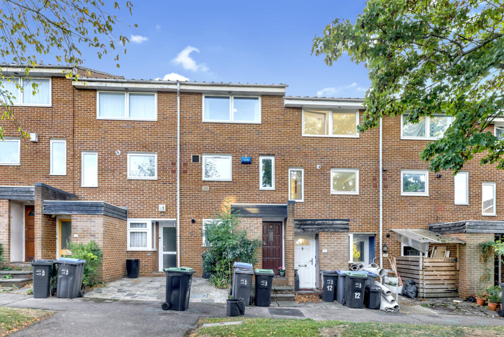 Main image of property: Chepstow Rise, Croydon, CR0