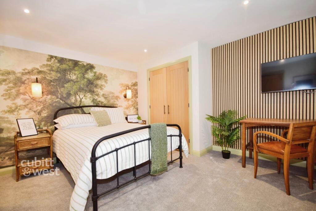 Main image of property: AVAILABLE WITH NO DEPOSIT Scafell Avenue Fareham PO14