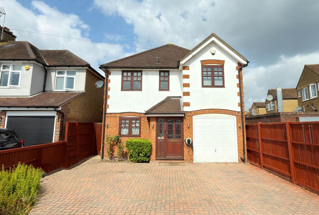 Main image of property: Knutsford Avenue, North Watford, WD24