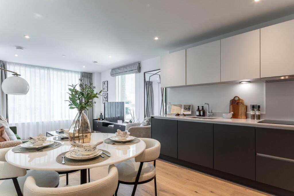 Main image of property: Belmont Street,
Camden,
NW1 8HF