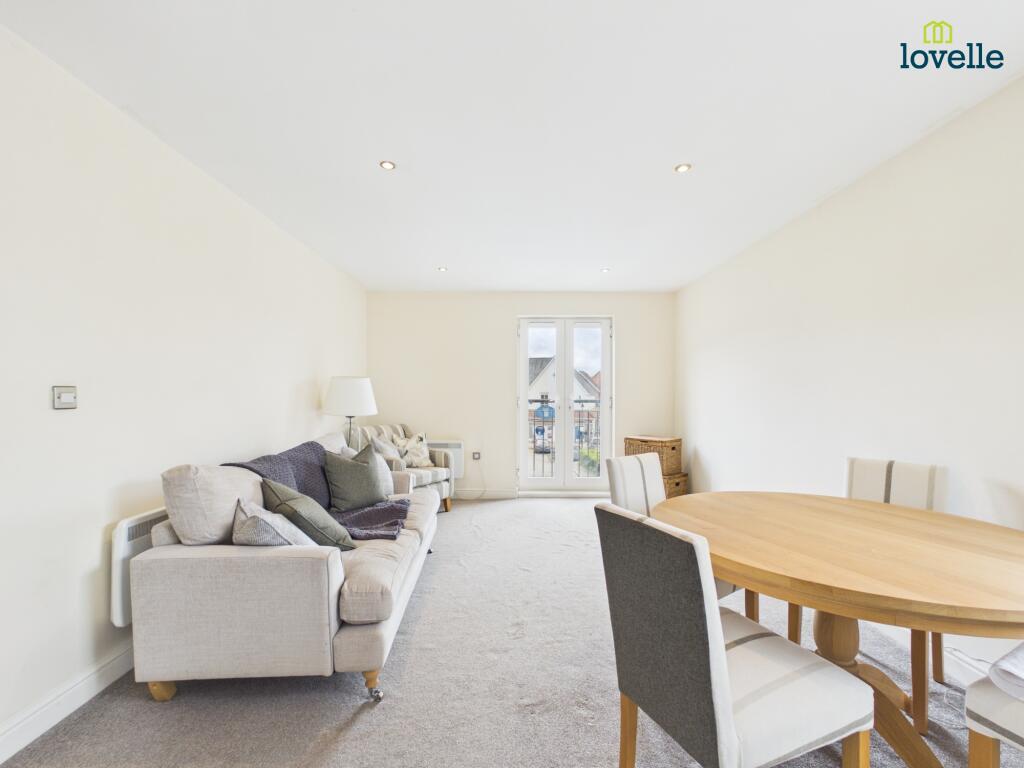 Olsen Rise, Carlton Centre, Lincoln, LN2 - View 6