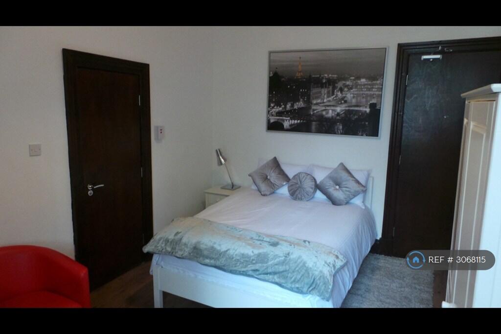 Main image of property: Paisley Road West, Glasgow, G51