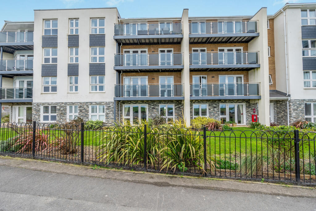 Main image of property: Narrowcliff, Newquay, Cornwall, TR7