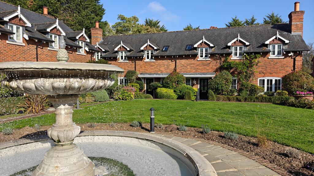 Additional image 21 of The Courtyard, Bedwell Park, Essendon, AL9