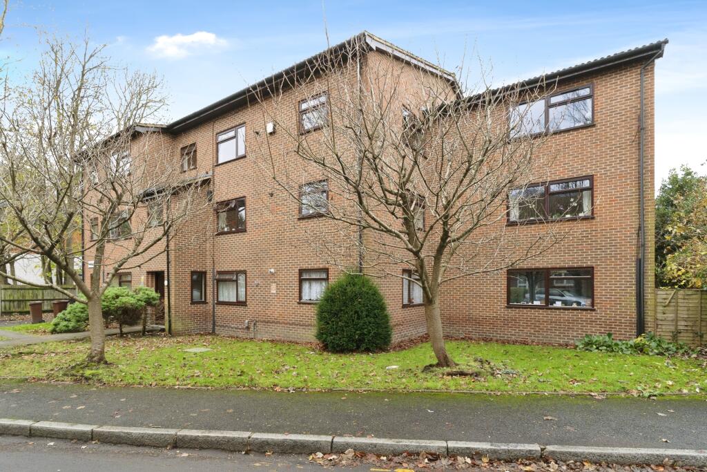 Dale Road, PURLEY, Surrey, CR8 photo 4