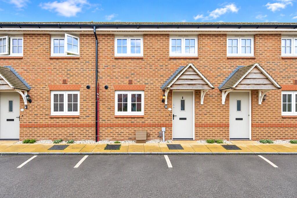 Main image of property: Hadrian Way, Nuneaton, Warwickshire, CV11