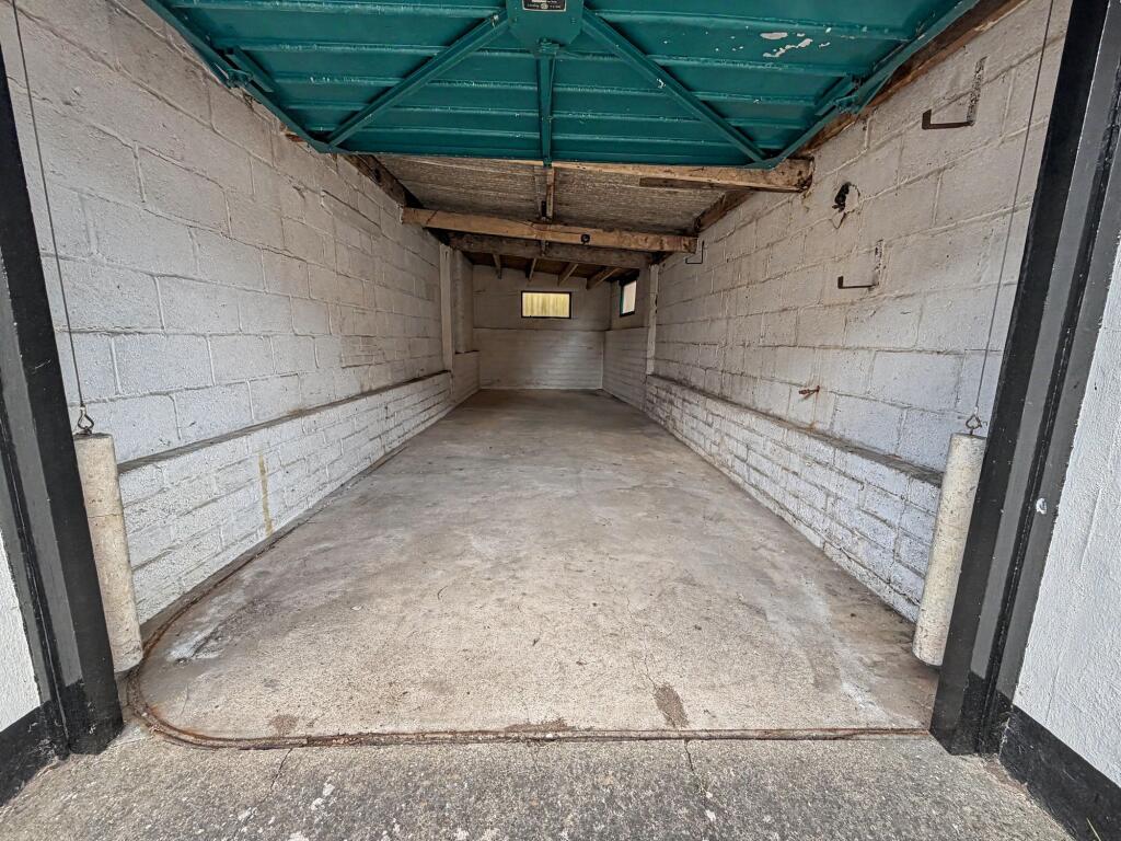 Chapel Street, Tiverton, EX16 - More