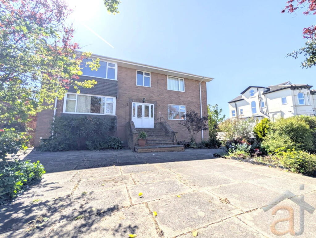 Main image of property: Leyland Road, Southport, PR9 0NJ