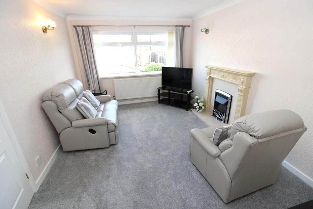 Fleet Hill Crescent, Monk Bretton, Barnsley photo 2