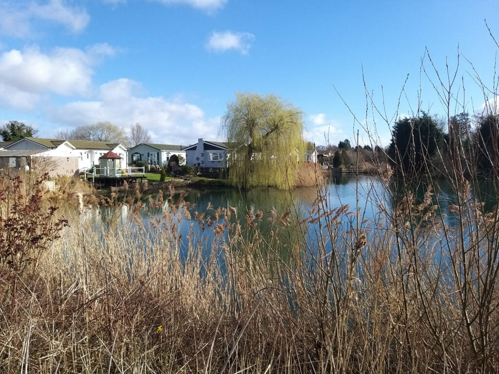 Barton-Upon-Humber, Lincolnshire, DN18 photo 3