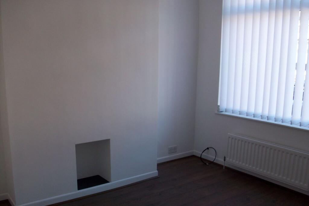 30 Loring St, Manchester, Lancashire, M40 1WU photo 4