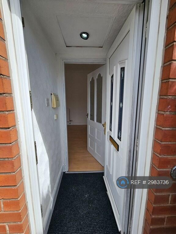 Bolton Road, Bolton, BL4 - View 2