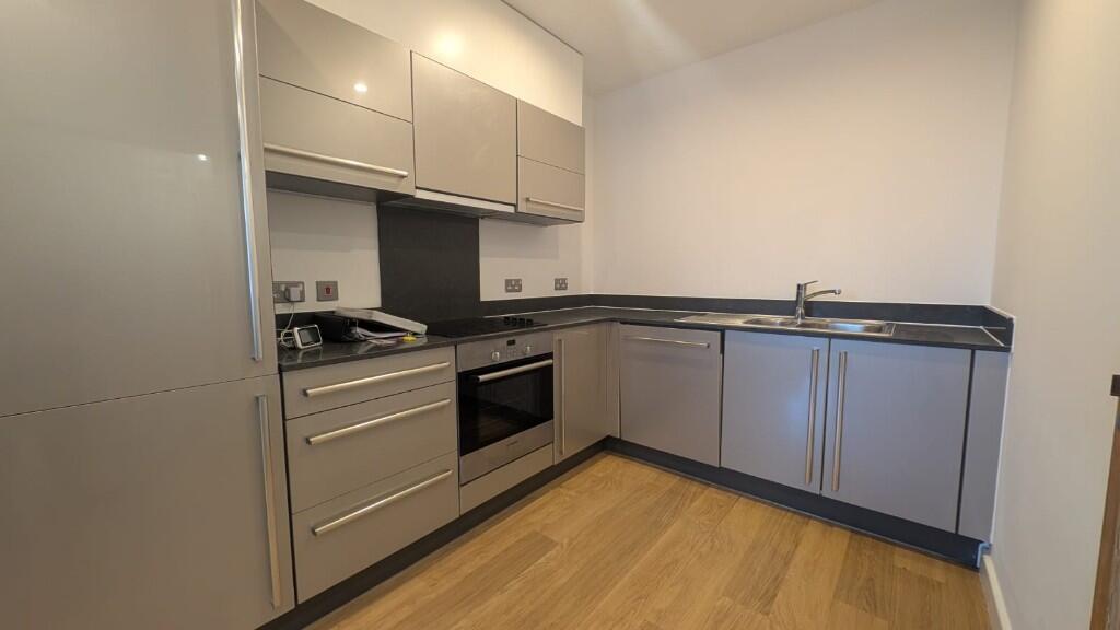 Main image of property: Salton Square, London, E14