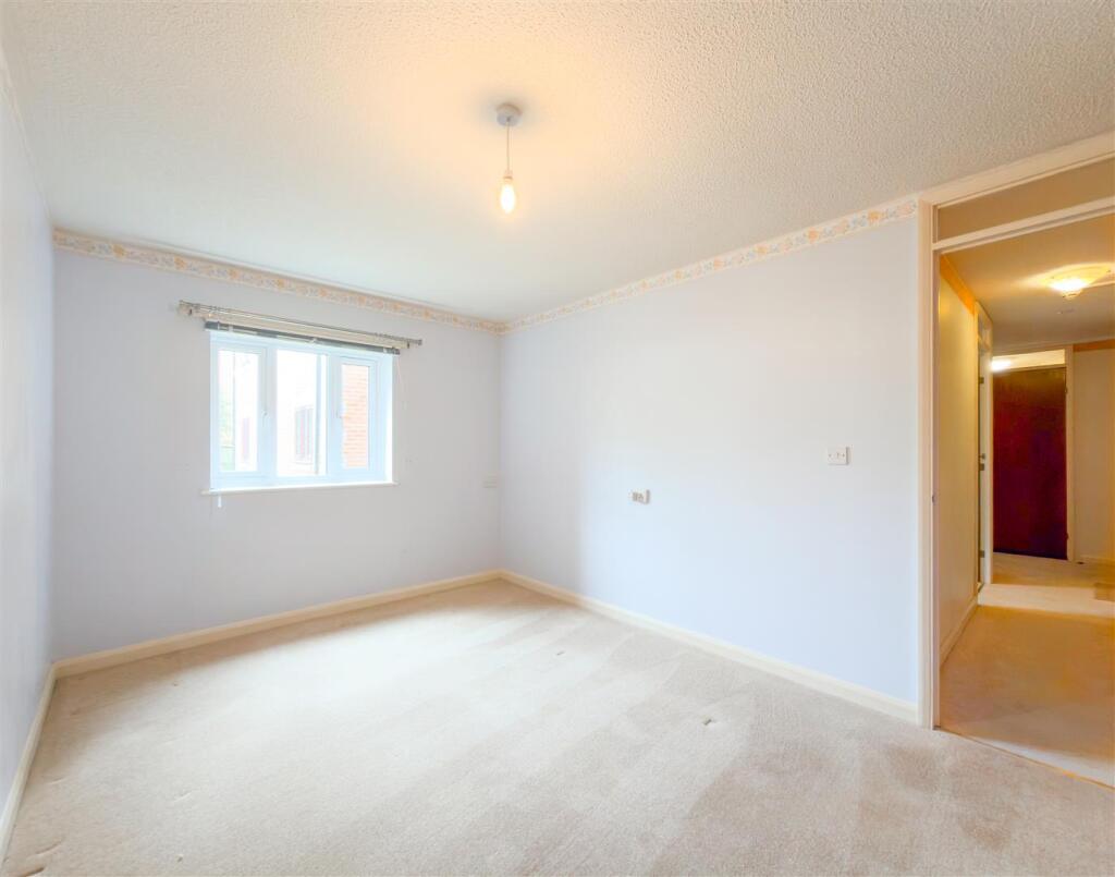 Apartment in Melksham, Melksham Forest - View 4