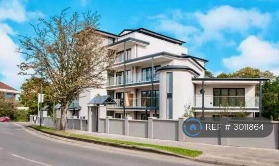 Apartment in Slough - View 2