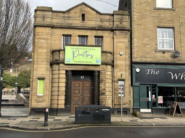 Main image of property: 17 Wharf Street, Sowerby Bridge