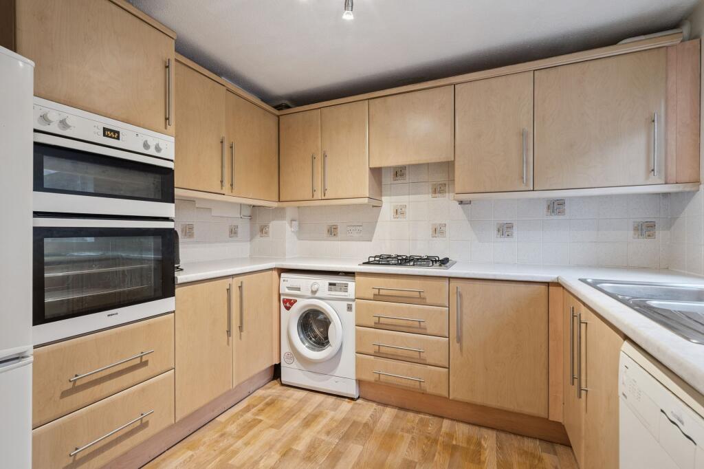 House in Princes Risborough, Buckinghamshire - View 4