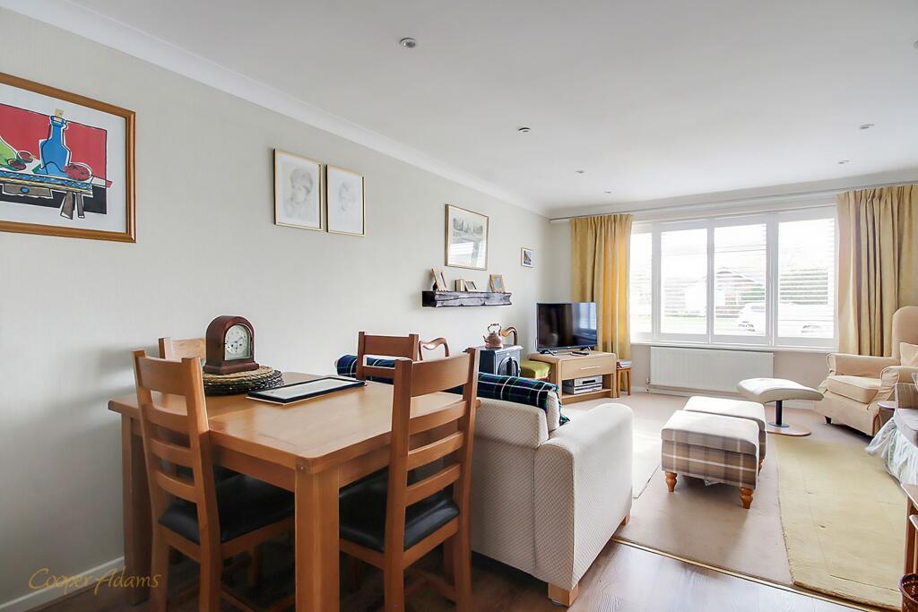Lundy Close, Littlehampton, BN17 photo 4