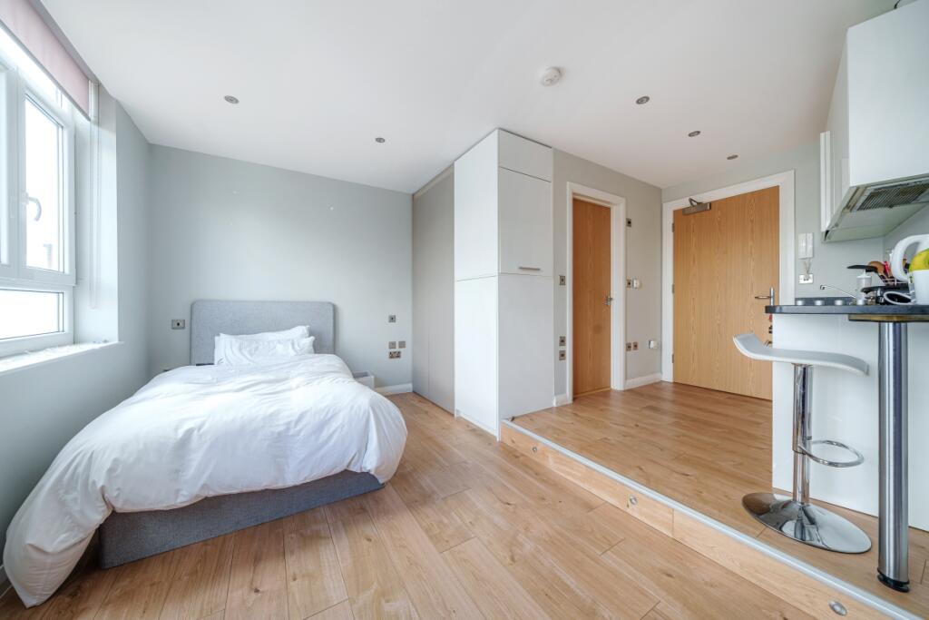 Main image of property: Mercia Grove, London, SE13