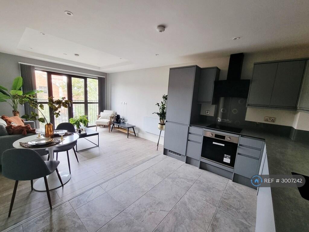 Apartment in Leicester - View 2