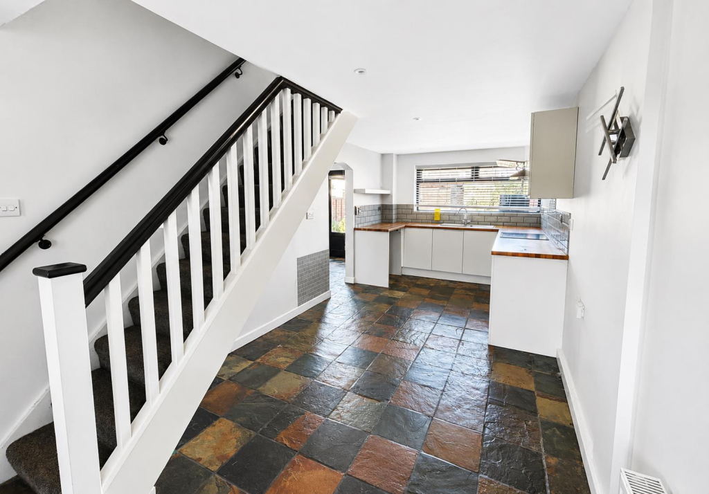 House in Dacorum, The Planets, Highfield - View 5