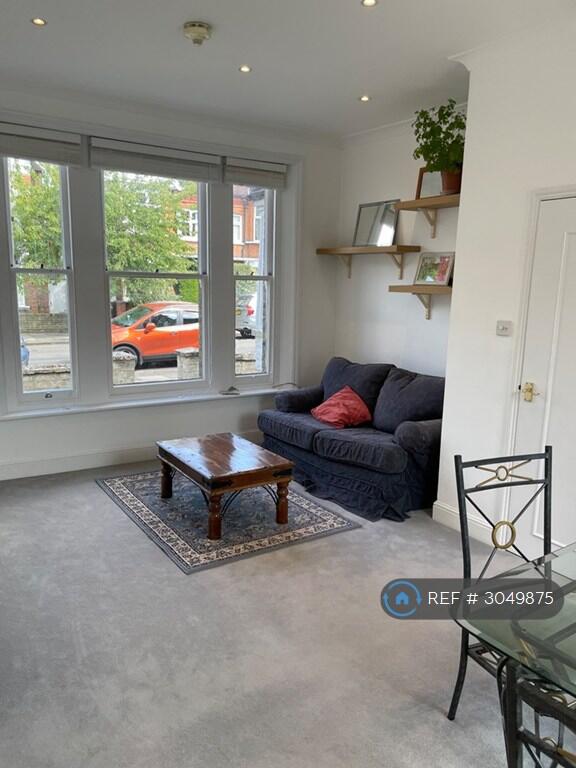 Apartment in London, Putney - View 2