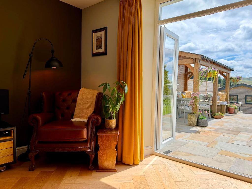 Waun Goch District, Beaufort, Ebbw Vale, Blaenau Gwent, NP23 5HY photo 4