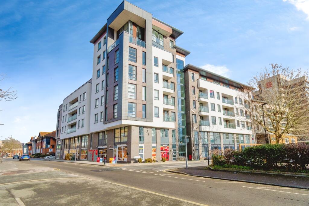 Main image of property: College Street, SOUTHAMPTON