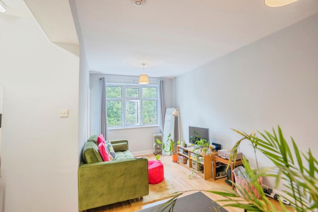 Apartment in Sheffield - More