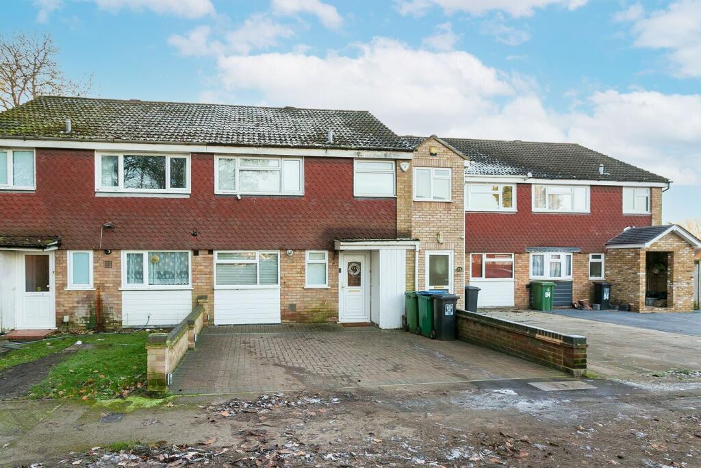 3-bed terraced on Greenbank Road, Watford, WD17, £500,000